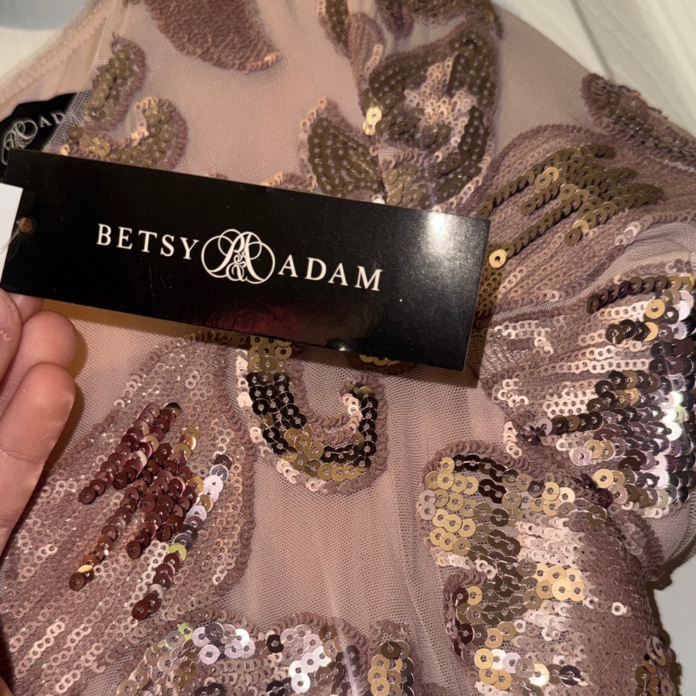 Betsy & Adam Blush Sequin Floral Bodice Maxi Dress - Picture 4 of 15